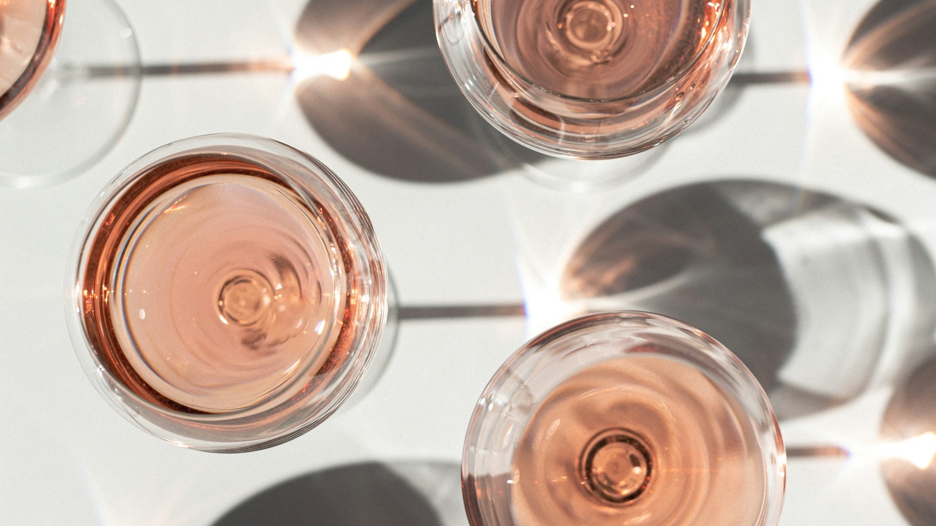 DAYDRINKING – SUNDAY
