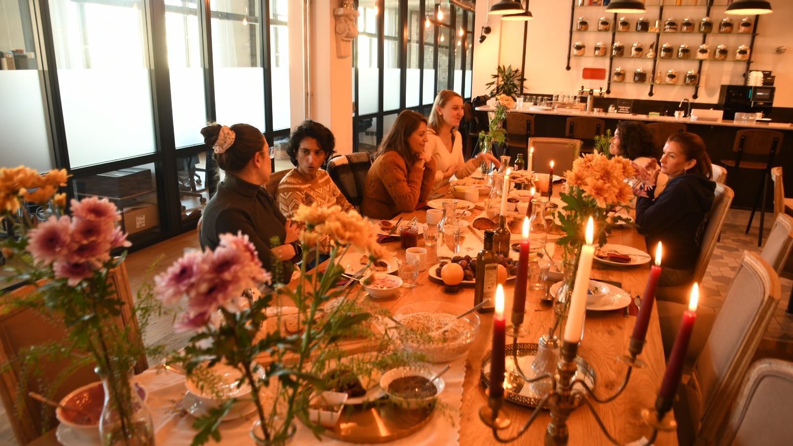 Sobremesa — Long Table Meal in Hamburg
