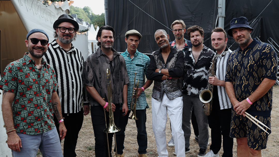 DOUG SHORTS & THE RUFFCATS