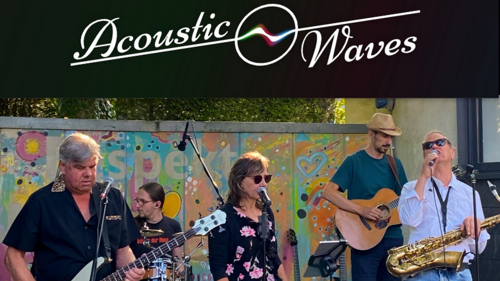 Acoustic Waves x MuSaMe on Stage (pop/rock cover)