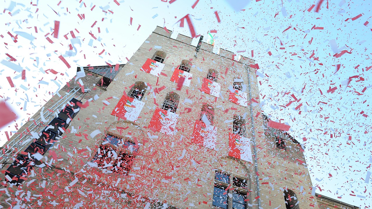 Karnevalistische Matinee zugunsten des Kölner Rosenmontagszuges