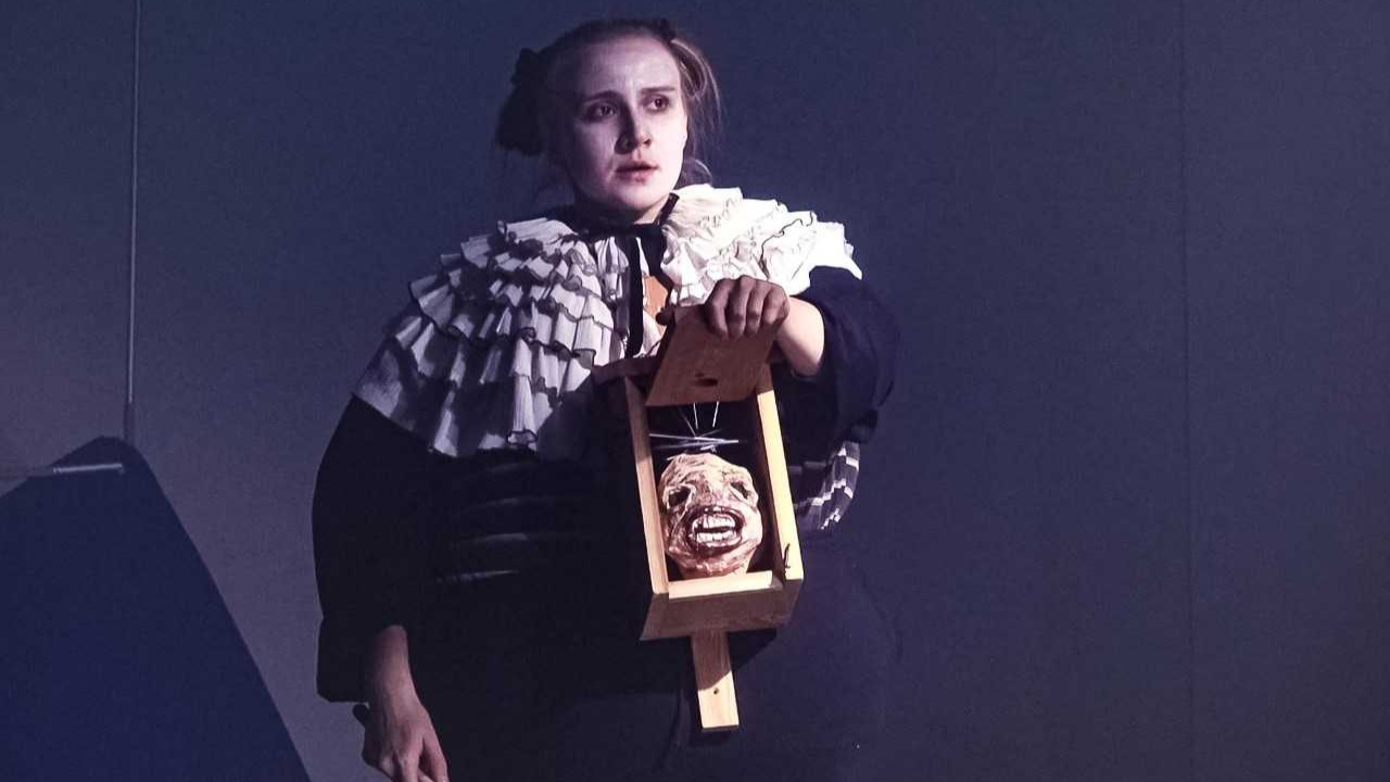 Orkan Aydin: Zirkus Fumeusement