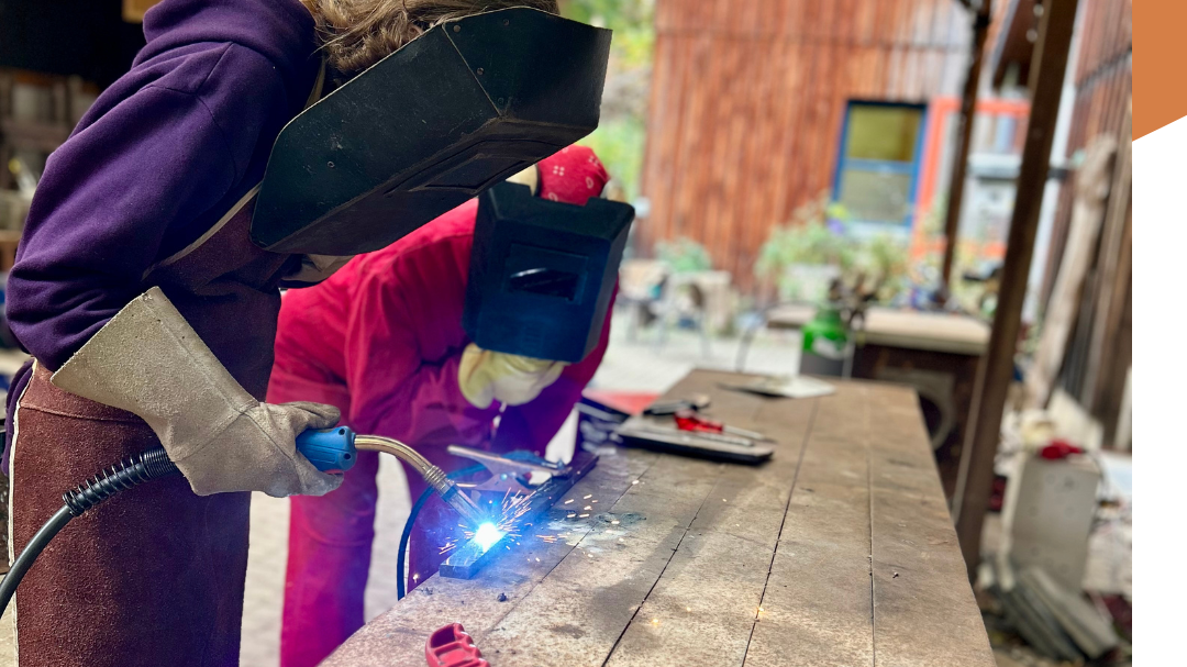 Ferienkurs für Schüler:innen: Praxisprojekt Metall meets Art: Designe dein eigenes Kunstobjekt!