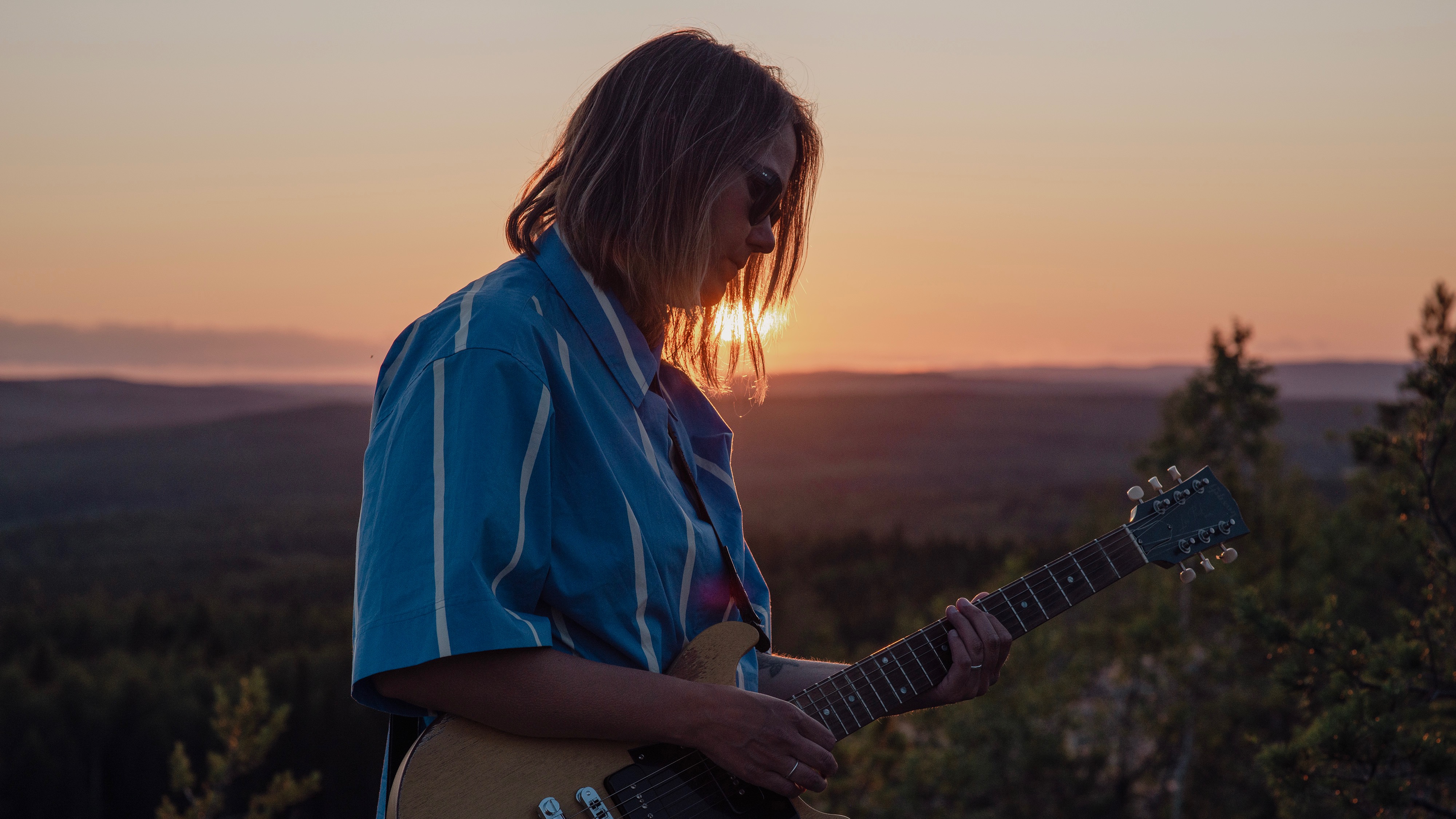 Viic Woods- Indie Rock
