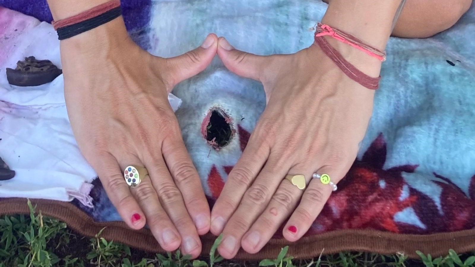 “Do Not Fear: Vulva Lives!” – A Laboratory for Art and Spirituality