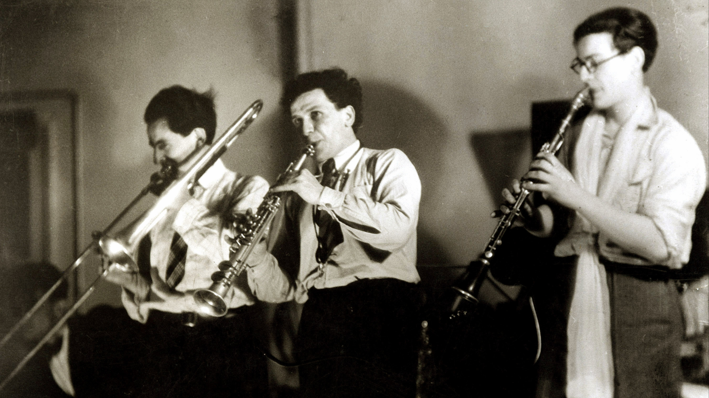 Bauhaus Music 2026: Moderiertes Konzert: Duke Ellington meets „The Bauhaus-Kapelle Bauhaus Music“ Jazz Band