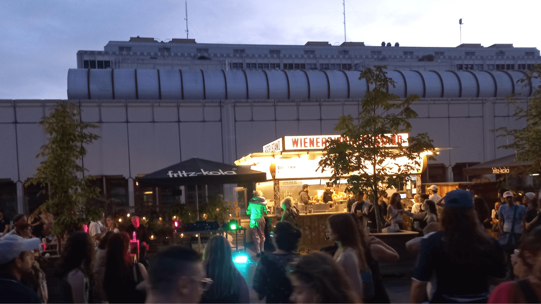 Waves Vienna x Wiener Wurst Block Party presented by Rausgegangen