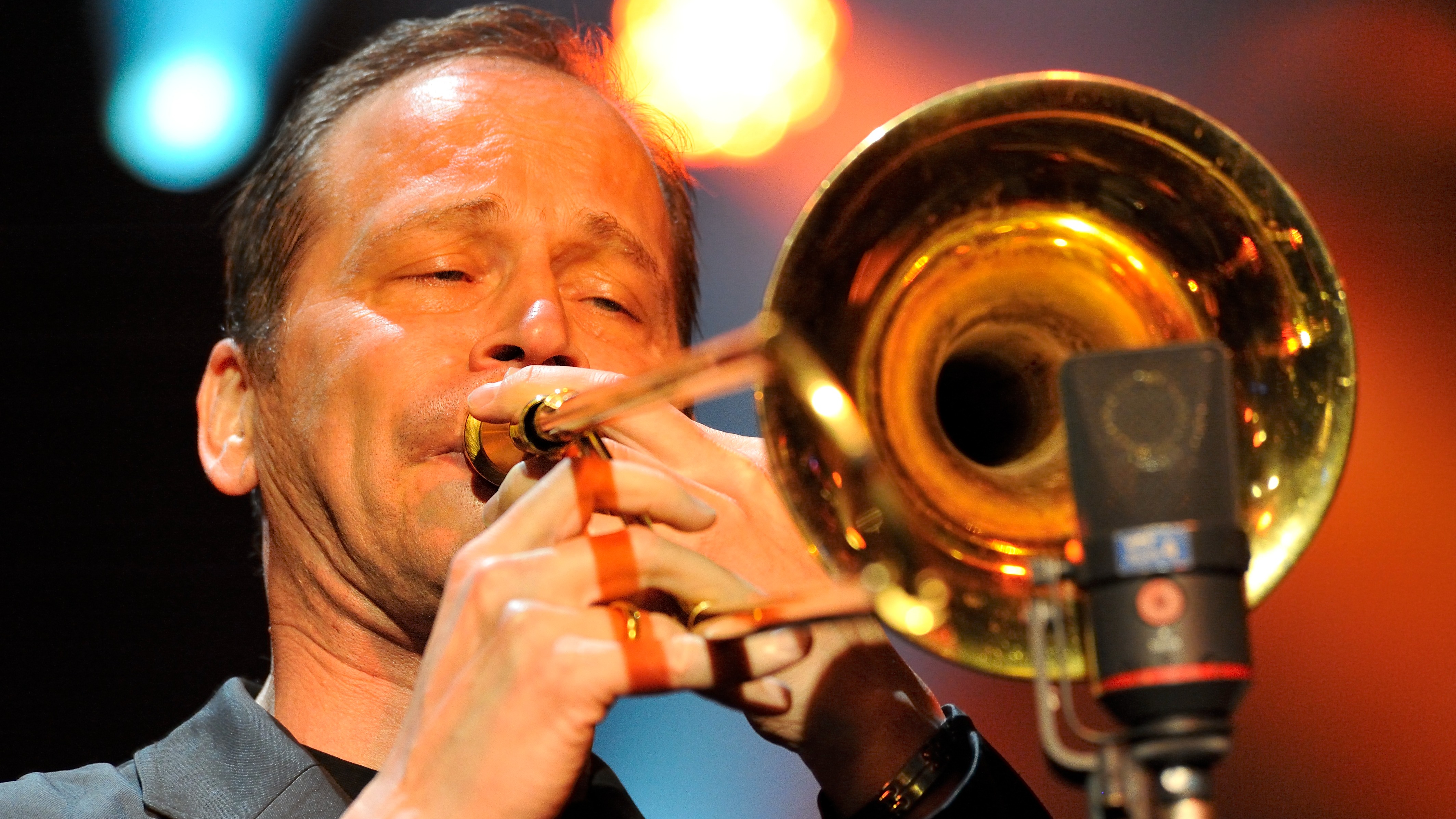 RMS JazzOrchester feat. Ludwig Nuss