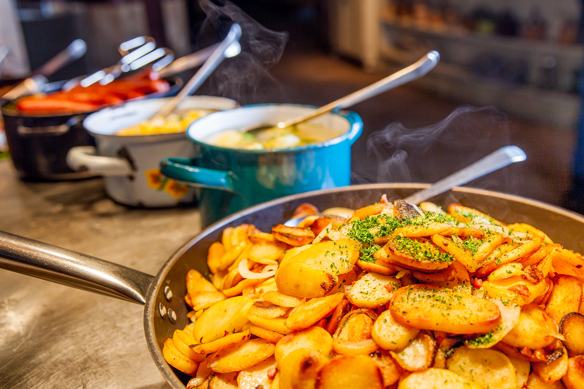 Mittags-Buffet Hofküche, Warnsdorf