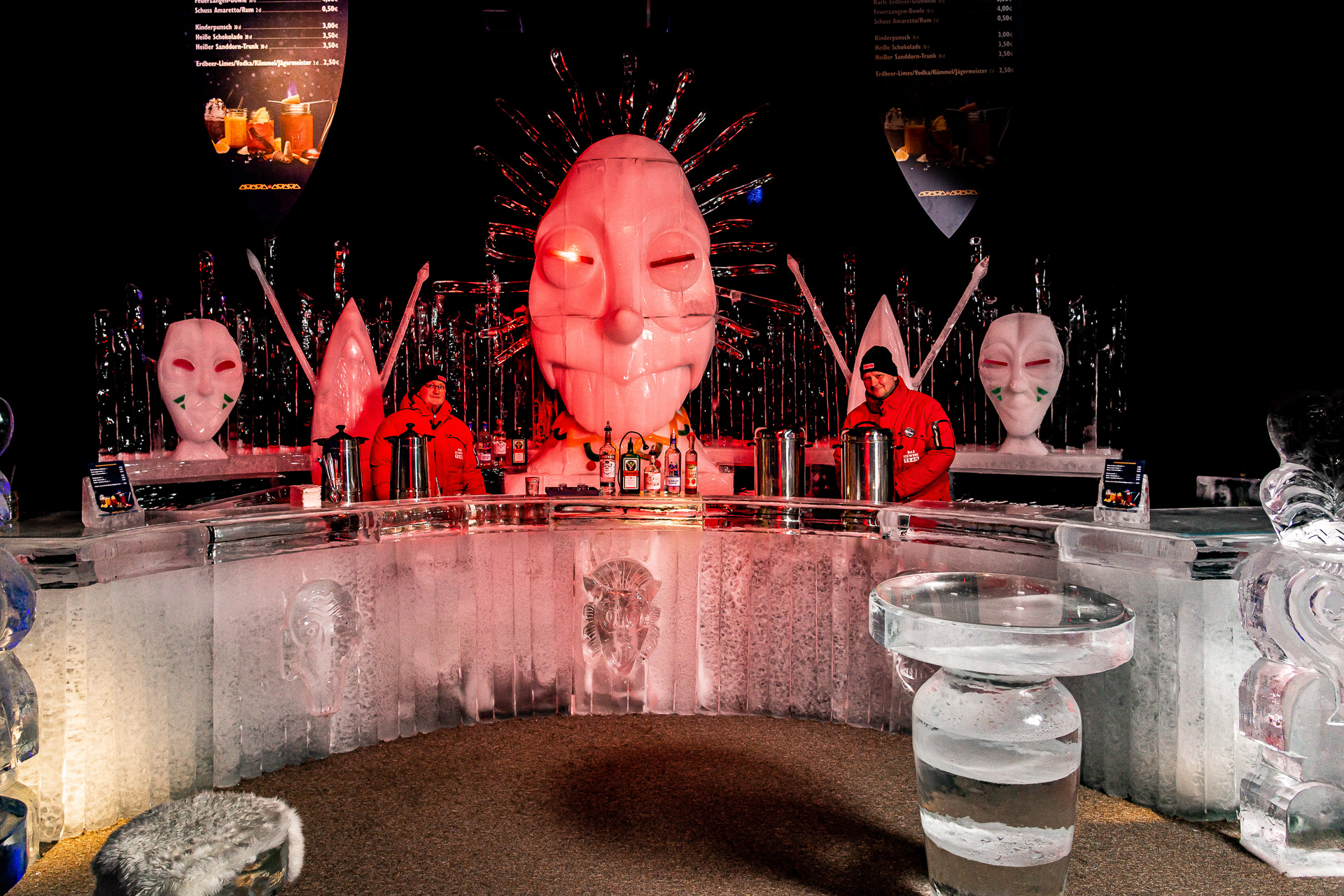 Bar in der 17. Eiswelt Rövershagen