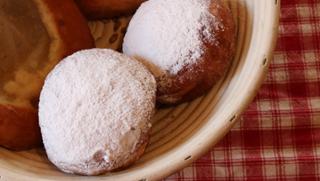 Berliner (saisonal) Pfannkuchen von GRAFMÜHLE - Bioholzofenbäckerei & Biomühle in Thyrnau