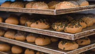 Dinkelschuberl mit Körnern (ohne Weizen) Dinkelschuberl von GRAFMÜHLE - Bioholzofenbäckerei & Biomühle in Thyrnau