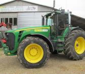 Traktorius John Deere 8330-0