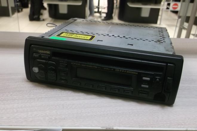 AUTOMAGNETOLA „PANASONIC“ CQ-RDP 400L-0