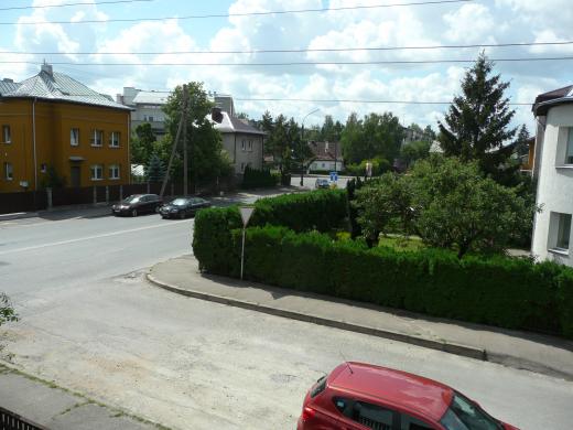 PARDUODAMA NAMO DALIS PRIE VARNIŲ IR PANERIŲ GATVIŲ SANKRYŽOS TINKANTI ĮVAIRIAI KOMERCINEI VEIKLAI IR GYVENIMUI-0