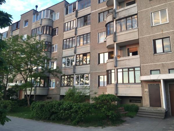 SKUBIAI pirksiu buta Vilniuje-0