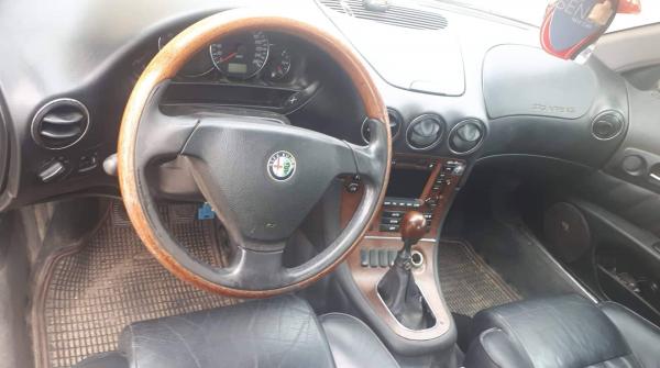 Alfa romeo 166-0