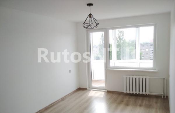 Parduodamas 2- jų kambarių butas Baltijos prospekte-0