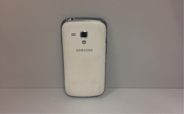 Samsung Galaxy S Duos GT-S7562 (2 sim)-0
