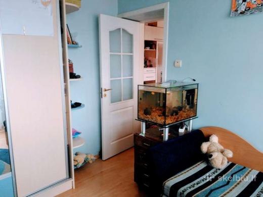 Dviejų kambari ų butas SIMONAITYTĖS G.,150 EUR-0