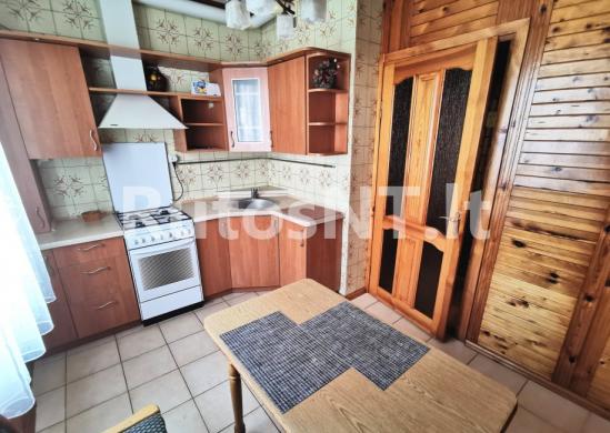 Parduodamas 3- jų kambarių su holu butas Jūrininkų prospekte-0