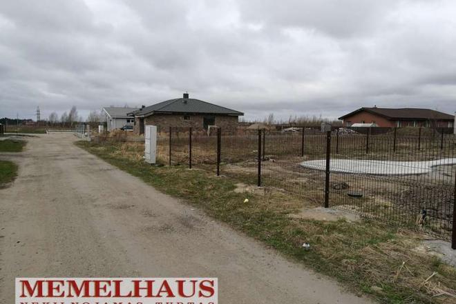 Parduodu sklypa.-0