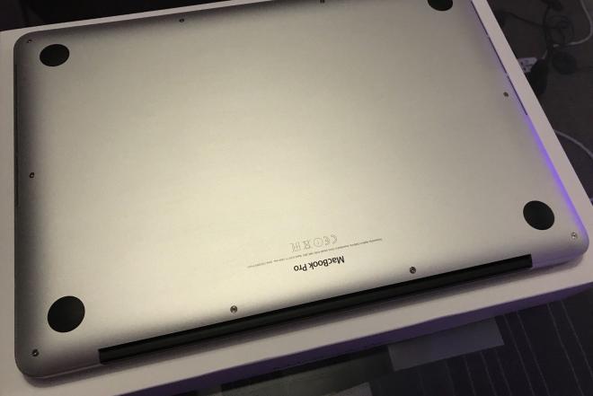 Apple Macbook Pro-0
