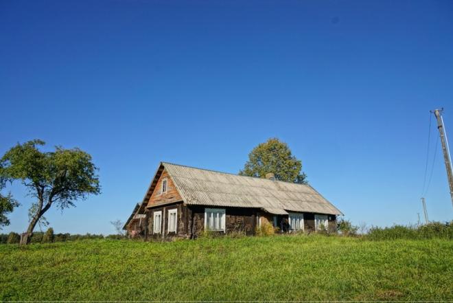 NR.838 IŠSKIRTINIS 8,335 HA ŽEMĖS ŪKIO PASKIRTIES SKLYPAS SU SODYBOS PASTATAIS VAIZDINGAME ČIČIRIO EŽERO PUSIASALYJE ZARASŲ RAJONE, MEIRIŠKĖLIŲ K.-0