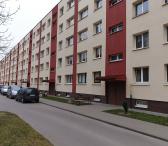 Be tarpininkų parduodamas 1 kamb. butas Žemaitijos gatvėje 15 (pirmame aukšte), renovuotame name-0