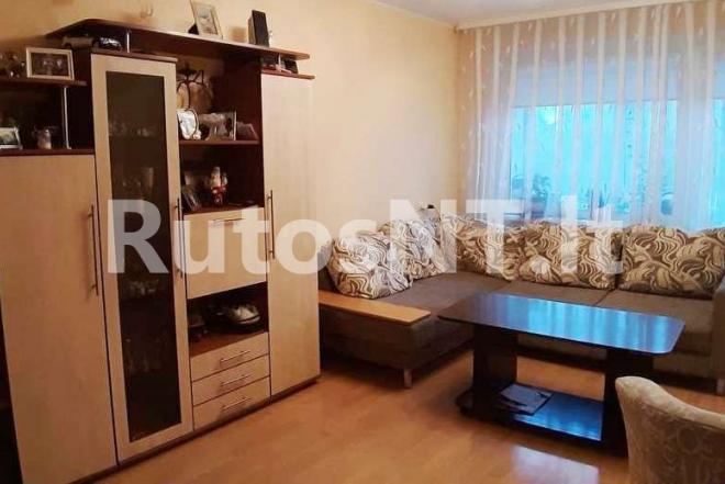 Parduodamas 3-jų kambarių butas Statybininkų prospekte-0