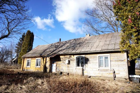 Parduodama sodyba Utenoje, Kaimynų g.-0