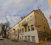 gerasbutas.LT - BUTAS AUKŠTOMIS LUBOMIS, PAČIAME MIESTO CENTRE;-0