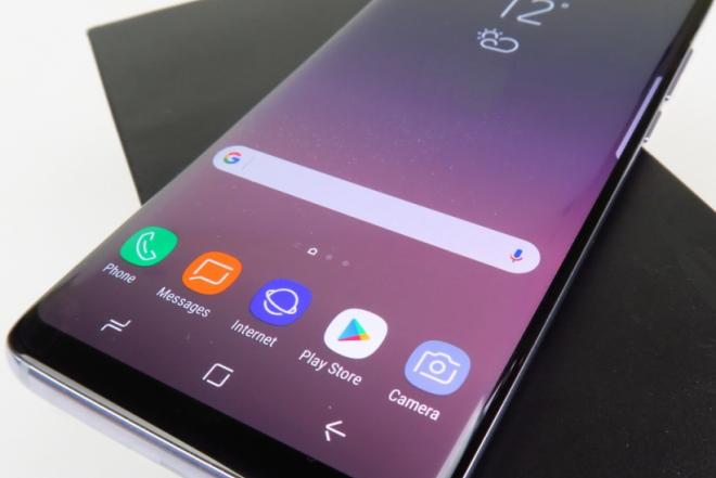 GALAXY S8+ PLUS-AMOLED-512GB+4G+DEKLAS DOVANU.-0