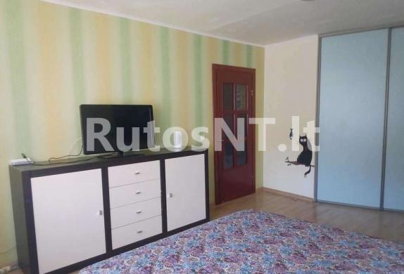 Parduodamas vieno kambario butas Medžiotojų gatvėje-0