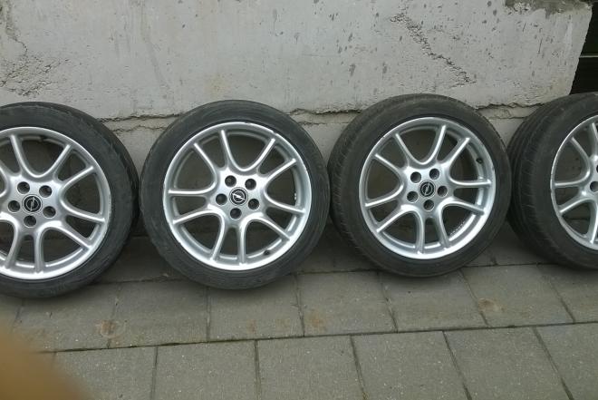 Lieti ratlankiai R17 su padangomis-0
