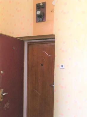IŠNUOMOJAMAS 1 KAMBARYS BENDRABUTYJE Ž. ŠANČIUOSE NUO GEGUŽĖS 12 DIENOS - VIENAM VYRESNIAM VYRIŠKIUI ARBA MOTERIŠKEI-0