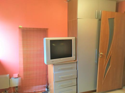 NUO GEGUŽĖS 25 DIENOS IŠNUOMOJAMAS 1 KAMBARYS NUOSAVOJE VALDOJE - 3 KAMBARIŲ BUTE ŽALIAKALNYJE-0