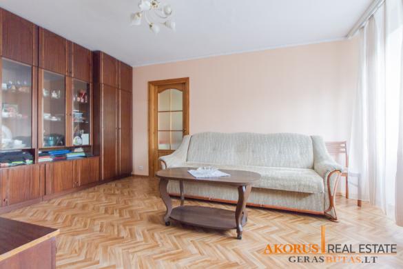 gerasbutas.LT - BUTAS RAMIOJE IR ŽALUMOS APSUPTOJE MIESTO VIETOJE;-0