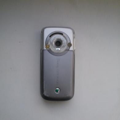 sony ericsson k700i-0
