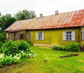 60 arų sklypas su namu Pasvalio centre-0