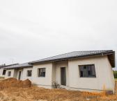 namaipardavimui.lt - VIENO AUKŠTO NAMAI SU KOKYBIŠKA FASADO APDAILA IŠVYSTYTOJE GYVENVIETĖJE-0