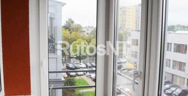 Parduodamas 3-jų kambarių butas Taikos prospekte-0