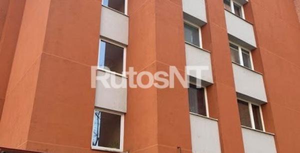 Parduodamas 3-jų kambarių butas Kretingos gatvėje-0