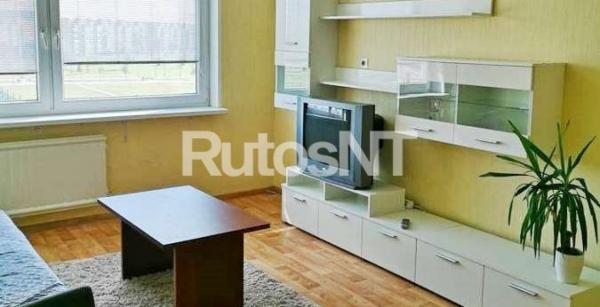 Parduodamas 2-jų kambarių su holu butas Varpų gatvėje-0