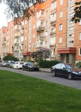 Parduodamas 2-jų kambarių su holu butas Rambyno g.-0