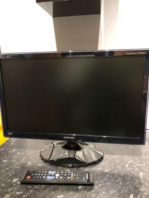 Samsung SyncMaster Led Smart slim Full HD TV monitorius su originaliu distanciniu pulteliu, 23" coliai ~59cm. Tvarkingas. kaina 99.99e. yra galimybė atvezti už papildomą kainą.-0