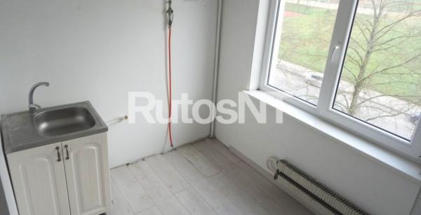 Parduodamas 3-jų kambarių butas Gedminų g.-0