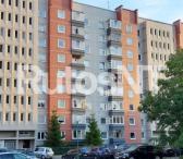 Parduodamas 4-rių kambarių su holu perplanuotas butas Laukininkų g.-0