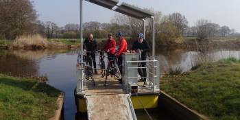 Dui Ned Vechtroute fietsen Bert Sitters RonReizen.nl pontje