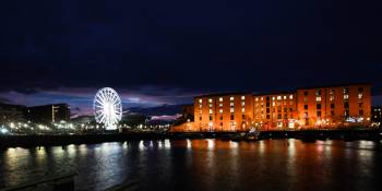 De haven van Liverpool.